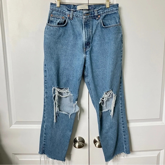 Vintage Gap Classic Distressed Denim Raw Hem High Rise Blue Cropped Jeans - Picture 2 of 6